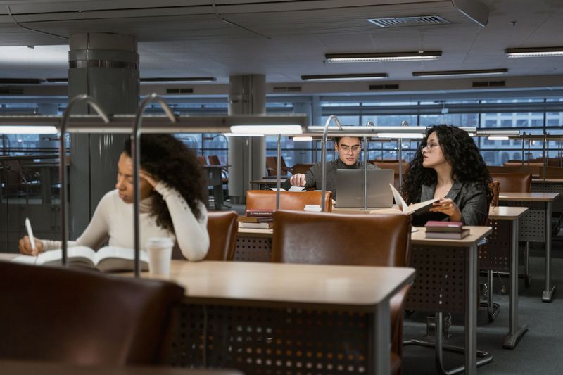 Finals Week Study Hacks for Fall 2026: Notion Templates, Pomodoro Apps and Anki That Actually Work